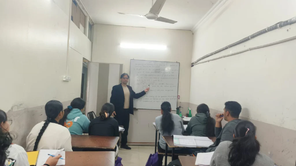 Best Class 11 stream guidance in Tricity coaching institute